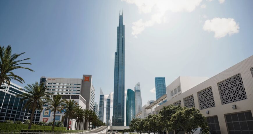 Візуалізація 725-метрового хмарочоса Burj Azizi у Дубаї з рівня вулиці